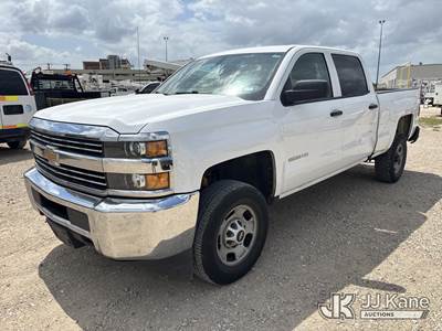 2017 Chevrolet Silverado 2500HD Crew-Cab Pickup Truck