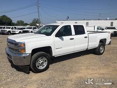 2019 Chevrolet Silverado 2500HD 4x4 Crew-Cab Pickup Truck