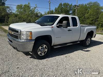 2013 Chevrolet Silverado 2500HD 4x4 Extended-Cab Pickup Truck