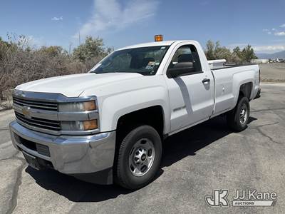 2015 Chevrolet Silverado 2500HD 4x4 Pickup Truck