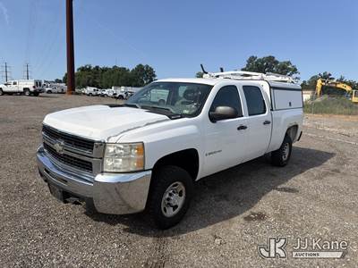 2009 Chevrolet Silverado 2500HD 4x4 Crew-Cab Pickup Truck