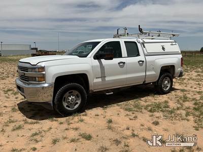 2017 Chevrolet Silverado 2500HD Extended-Cab Pickup Truck