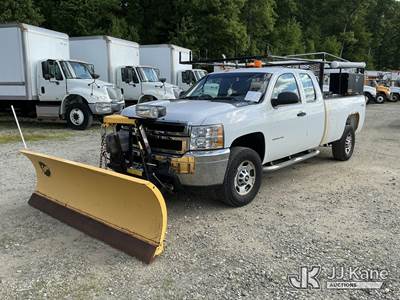 2013 Chevrolet Silverado 2500HD 4x4 Extended-Cab Pickup Truck
