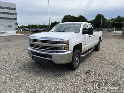 2018 Chevrolet Silverado 2500HD Extended-Cab Pickup Truck