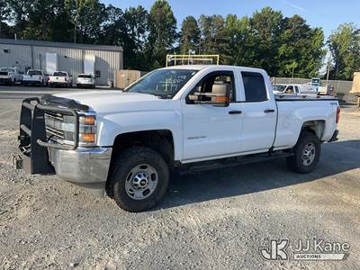 2017 Chevrolet Silverado 2500HD 4x4 Extended-Cab Pickup Truck