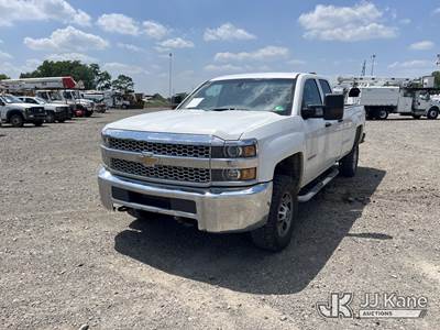 2019 Chevrolet Silverado 2500HD 4x4 Extended-Cab Pickup Truck