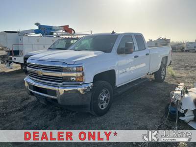 2017 Chevrolet Silverado 2500HD Extended-Cab Pickup Truck