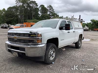 2018 Chevrolet Silverado 2500HD Extended-Cab Pickup Truck