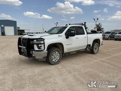 2023 Chevrolet Silverado 2500HD 4x4 Extended-Cab Pickup Truck
