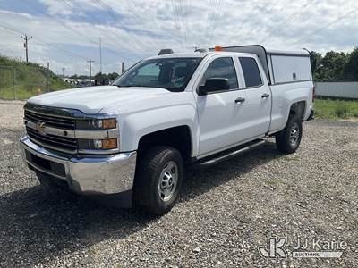 2016 Chevrolet Silverado 2500HD Extended-Cab Pickup Truck