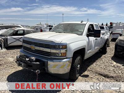 2016 Chevrolet Silverado 2500HD Crew-Cab Pickup Truck