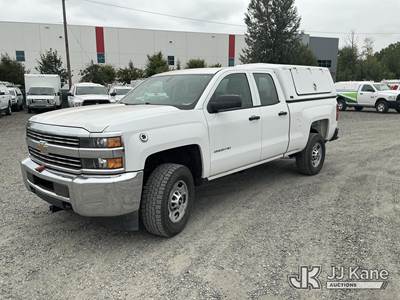 2015 Chevrolet Silverado 2500HD 4x4 Extended-Cab Pickup Truck