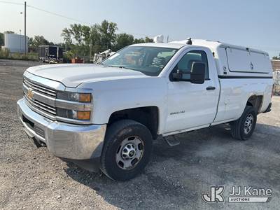 2015 Chevrolet Silverado 2500HD 4x4 Pickup Truck