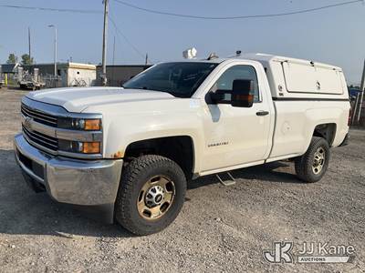 2015 Chevrolet Silverado 2500HD 4x4 Pickup Truck