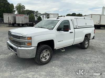 2015 Chevrolet Silverado 2500HD 4X4 Pickup Truck