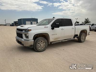 2023 Chevrolet Silverado 2500HD 4x4 Crew-Cab Pickup Truck