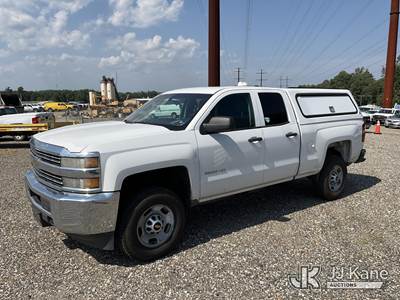 2015 Chevrolet Silverado 2500HD 4X4 Extended-Cab Pickup Truck