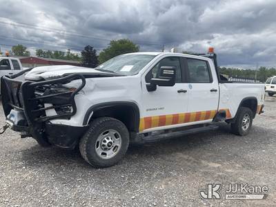 2022 Chevrolet Silverado 2500HD Crew-Cab Pickup Truck
