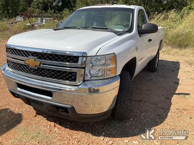 2013 Chevrolet Silverado 2500HD 4x4 Pickup Truck