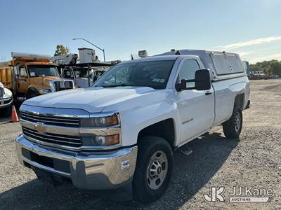 2015 Chevrolet Silverado 2500HD 4x4 Pickup Truck