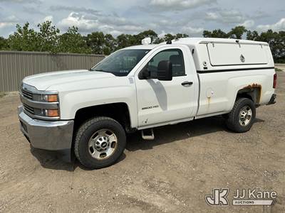 2015 Chevrolet Silverado 2500HD 4x4 Pickup Truck