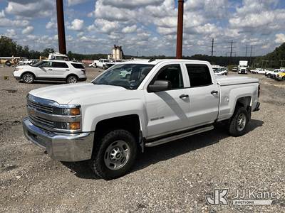 2018 Chevrolet Silverado 2500HD 4x4 Crew-Cab Pickup Truck