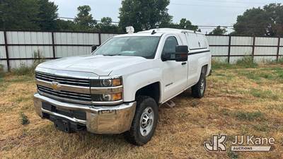 2015 Chevrolet Silverado 2500HD 4x4 Pickup Truck