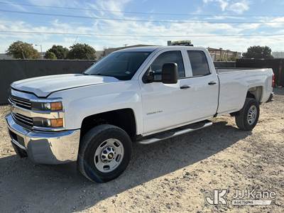 2017 Chevrolet Silverado 2500HD 4x4 Extended-Cab Pickup Truck