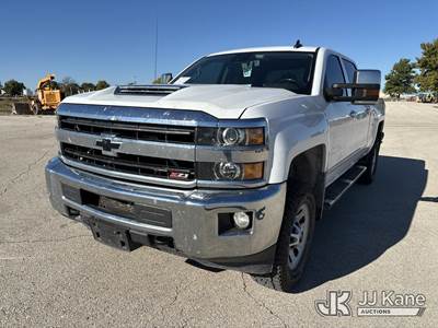 2018 Chevrolet Silverado 2500HD 4x4 Crew-Cab Pickup Truck