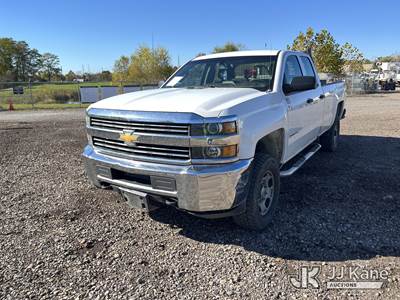 2018 Chevrolet Silverado 2500HD Crew-Cab Pickup Truck