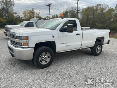 2015 Chevrolet Silverado 2500HD Pickup Truck
