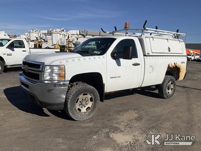 2011 Chevrolet Silverado 2500HD 4x4 Pickup Truck