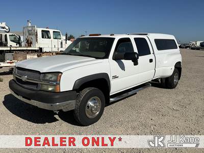 2003 Chevrolet Silverado 3500 Crew-Cab Dual Wheel Pickup Truck