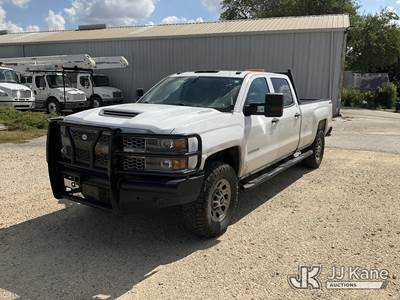 2019 Chevrolet Silverado 3500HD Crew-Cab Pickup Truck