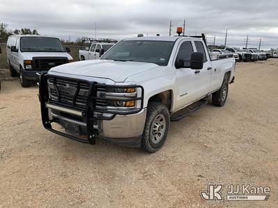 2016 Chevrolet Silverado 3500HD 4x4 Extended-Cab Pickup Truck