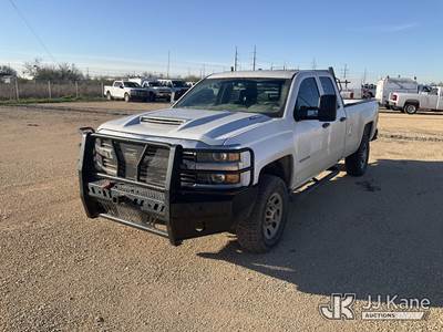 2017 Chevrolet Silverado 3500HD 4x4 Extended-Cab Pickup Truck