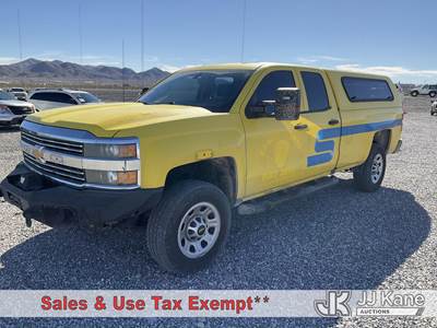 2016 Chevrolet Silverado 3500HD 4x4 Extended-Cab Pickup Truck