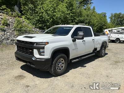 2020 Chevrolet Silverado 3500HD Crew-Cab Pickup Truck