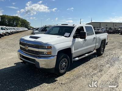 2018 Chevrolet Silverado 3500HD 4x4 Crew-Cab Pickup Truck