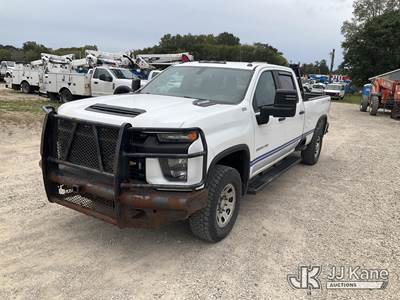 2020 Chevrolet Silverado 3500HD Crew-Cab Pickup Truck