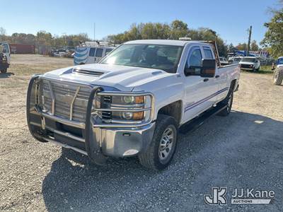 2018 Chevrolet Silverado 3500HD Work Truck Long Box Double-Cab Pickup Truck