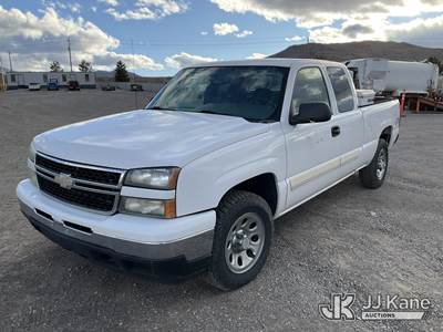 2007 Chevrolet Silverado Classic 1500 Extended-Cab Pickup Truck