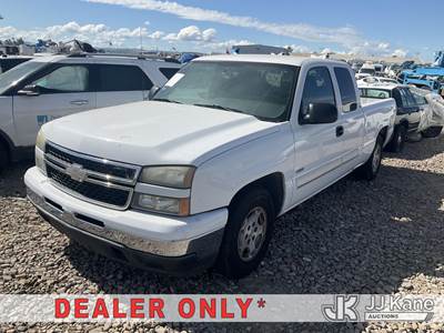 2007 Chevrolet Silverado Classic 1500 Extended-Cab Pickup Truck