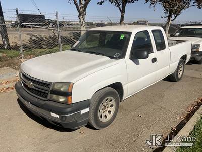 2007 Chevrolet Silverado Classic 1500 Extended-Cab Pickup Truck