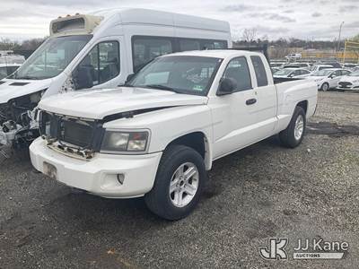 2009 Dodge Dakota 4x4 Extended-Cab Pickup Truck