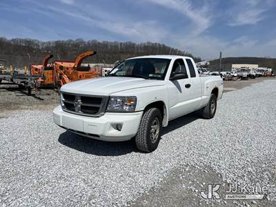 2011 Dodge Dakota 4x4 Extended-Cab Pickup Truck