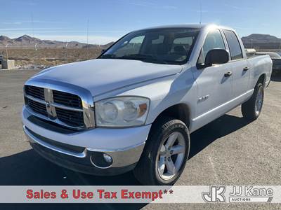 2008 Dodge Ram 1500 4x4 Crew-Cab Pickup Truck