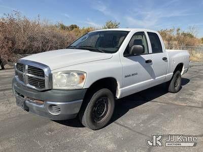 2007 Dodge 1500 4x4 Crew-Cab Pickup Truck