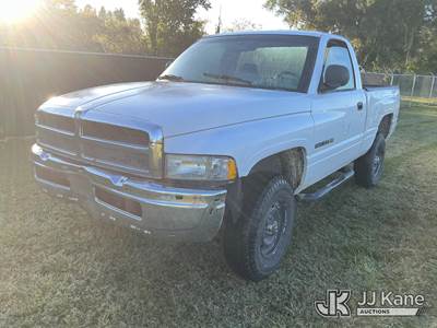 2001 Dodge Ram 1500 Pickup Truck