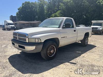 2001 Dodge Ram 2500 Pickup Truck